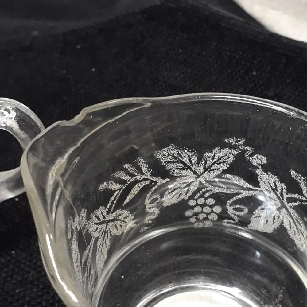 Vintage Bartlett Collins Salt & pepper,‎ cream & sugar
